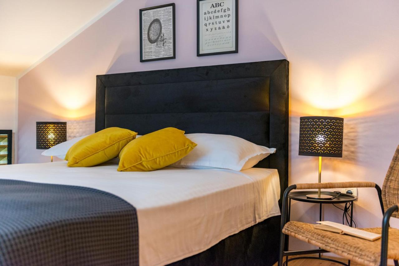 Couple Getaway Apartments Ragusa Esterno foto